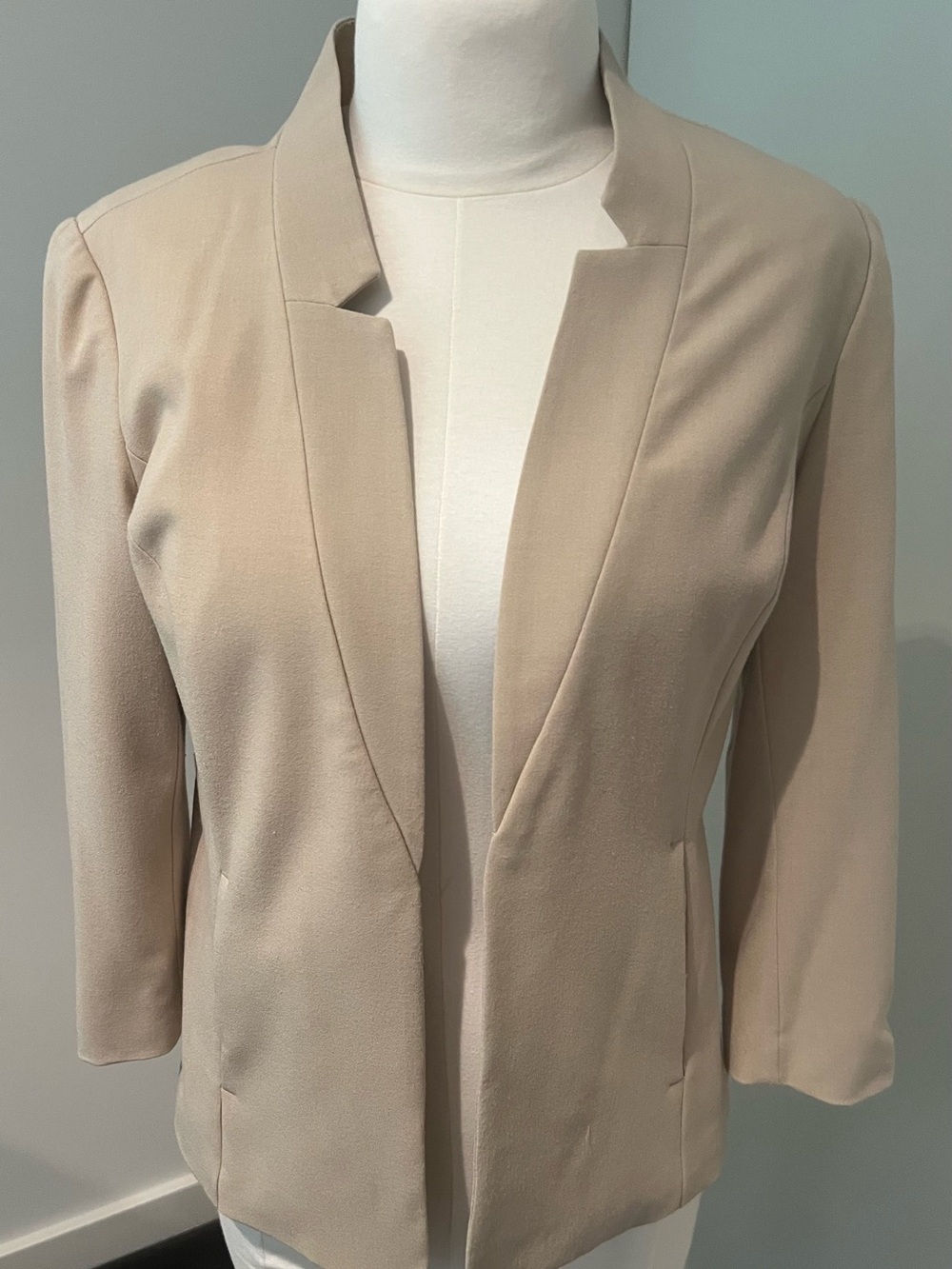 Kensie Light Beige Open-Front Blazer